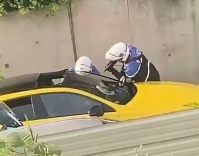 Fransa'daki olayların sebebini olan 17 yaşındaki gencin vurulma görüntüleri ortaya çıktı