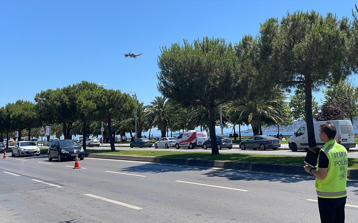İstanbul\'da Dron Destekli Trafik Denetimi