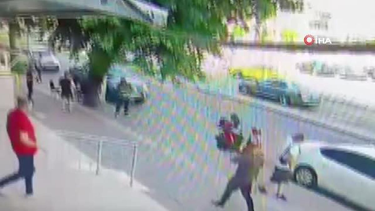 Motosiklet yayaya çarptı: 1 yaralı