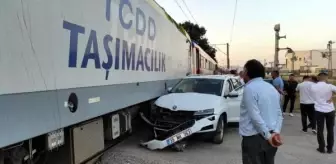 Çerkezköy'de otomobil trenle çarpıştı, şans eseri yaralanan olmadı