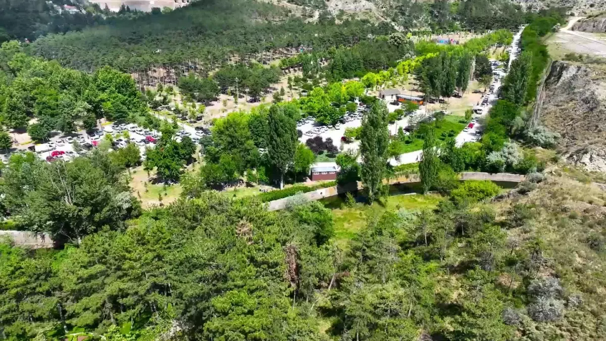 Ankara Büyükşehir Belediyesi Parkları Bayramda Piknik Yapmak İsteyenleri Ağırladı