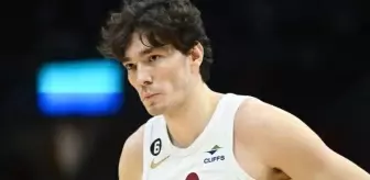 Cedi Osman, Cleveland Cavaliers'tan San Antonio Spurs'a takaslandı