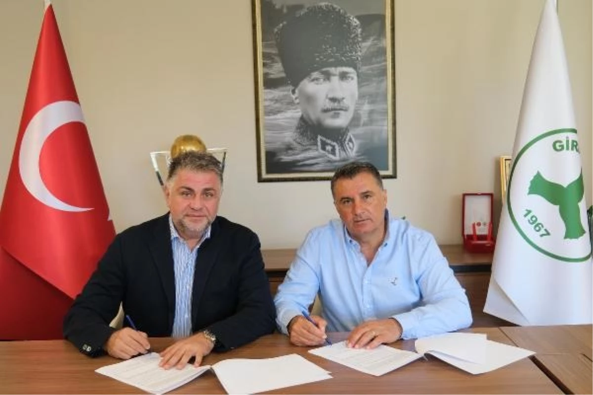 Giresunspor, Mustafa Kaplan ile sözleşme imzaladı