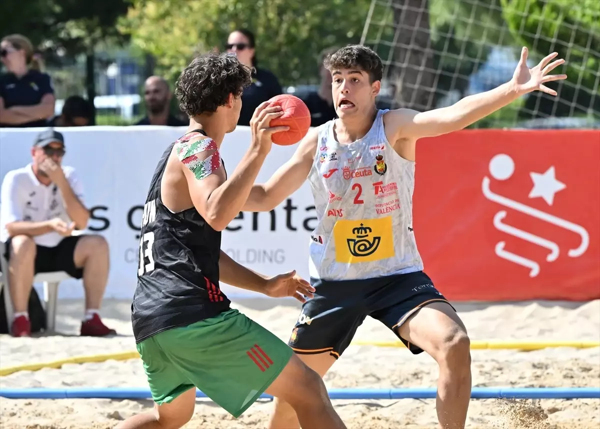 17 Yaş Altı Avrupa Plaj Hentbolu Şampiyonalarında Dereceye Giren Ülkeler Belli Oldu