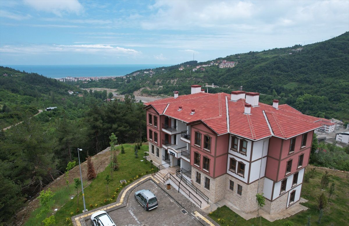 Bozkurt\'ta selzedelere TOKİ konutları teslim ediliyor