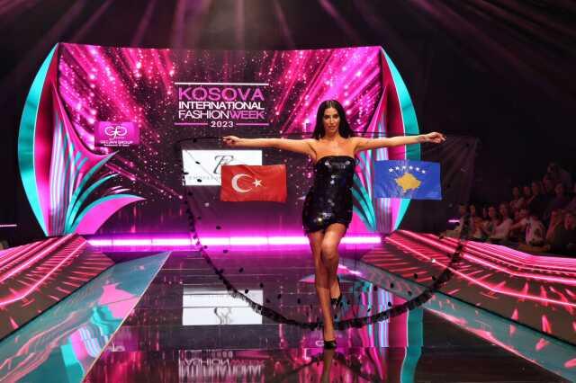Ünlü modacı Emrullah Köroğlu, Kosova Fashion Week'e damga vurdu Ünlü modacı Emrullah Köroğlu, Kosova Fashion Week'e damga vurdu