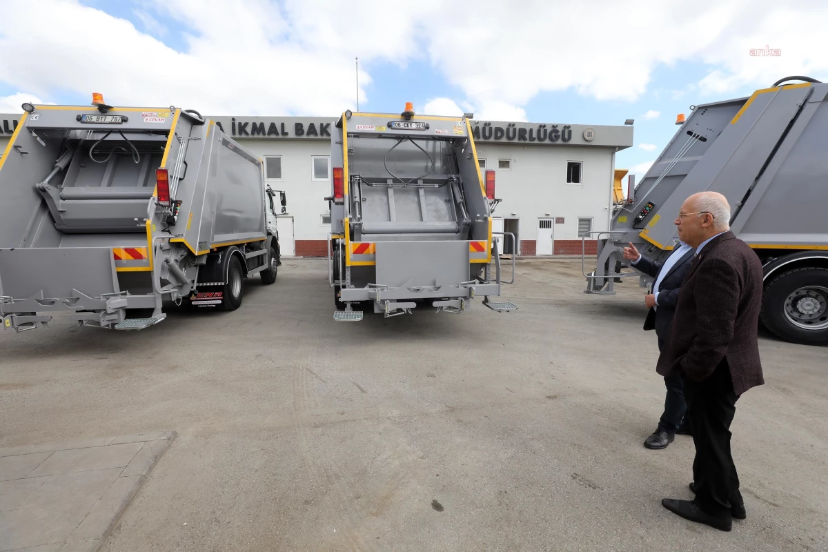 Yenimahalle Belediyesi, çöp kamyonlarının kasalarını değiştirerek çöp suyu sızıntısını önledi