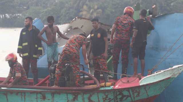 Bangladeş'te petrol tankerinde patlama: 11 ölü Bangladeş'te petrol tankerinde patlama: 11 ölü