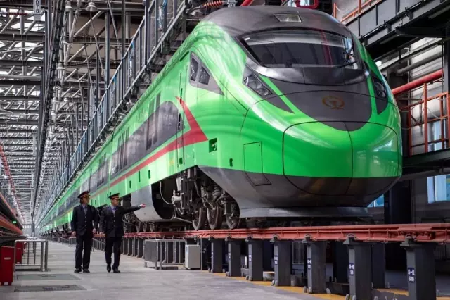 Çin Yüksek Hızlı Tren Geliştirmede İlerleme Kaydediyor