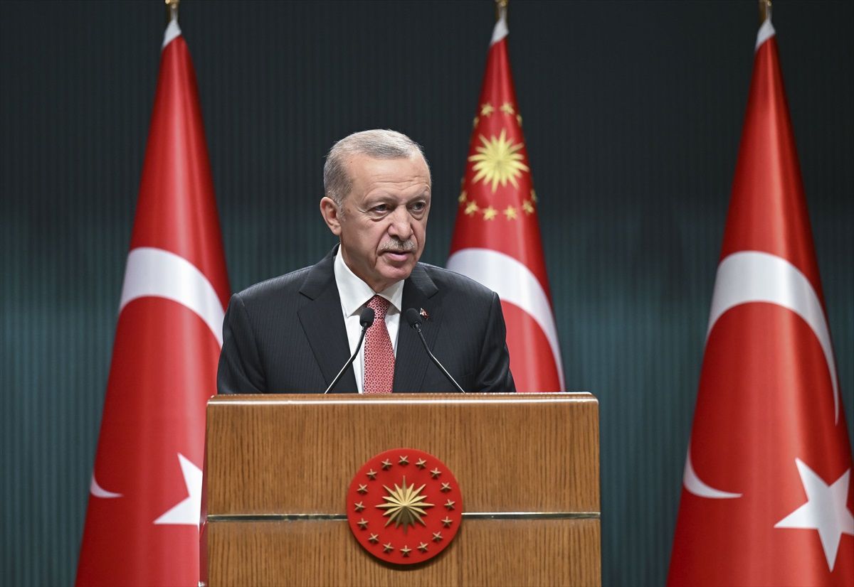 Cumhurbaşkanı Erdoğan: "(Fransa\'daki olaylar) Bu olayların göçmenlere ve Müslümanlara yönelik yeni bir baskı, yıldırma, sindirme furyasına yol...