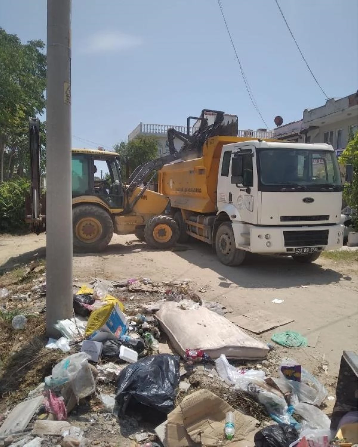Keşan\'da Bayram Tatili Boyunca 473 Kamyon Çöp Toplandı