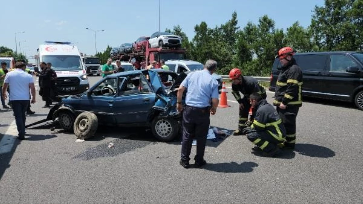 Anadolu Otoyolu\'nda kaza: 4\'ü çocuk 9 kişi yaralandı