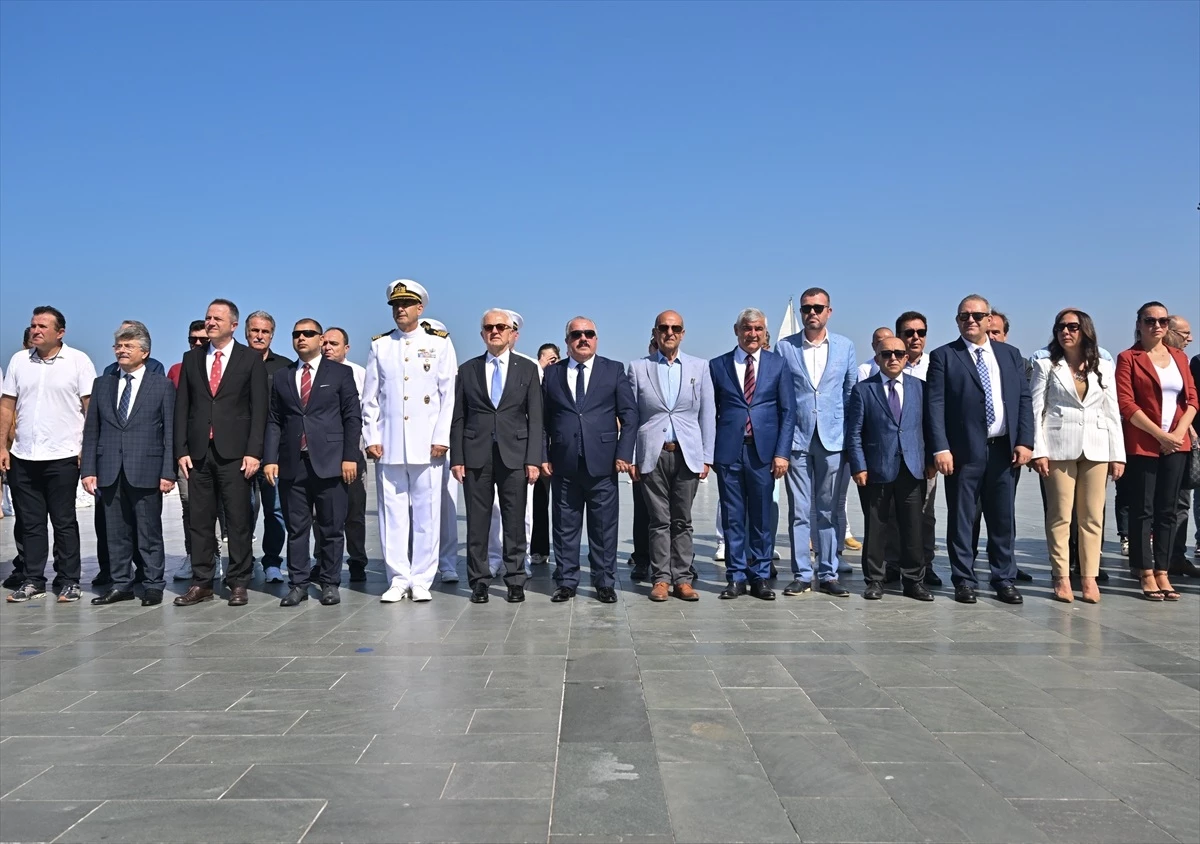 İzmir\'de Denizcilik ve Kabotaj Bayramı Töreni Düzenlendi