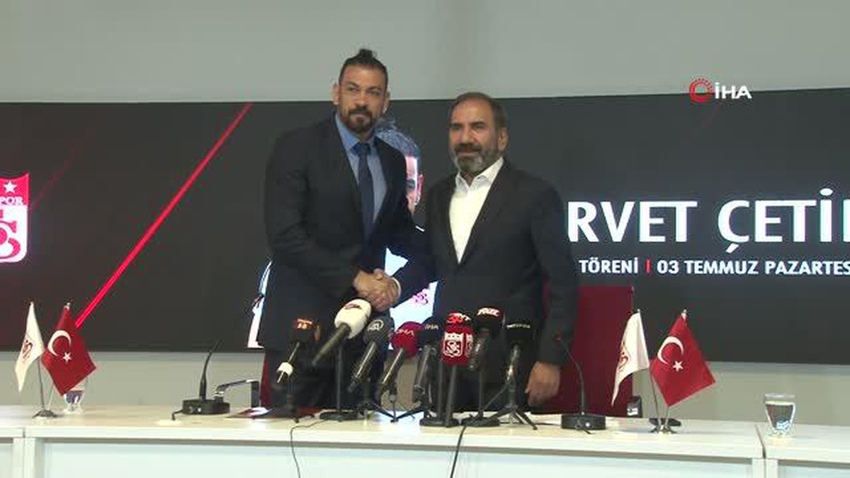 Servet Çetin, Sivasspor\'a imzayı attı