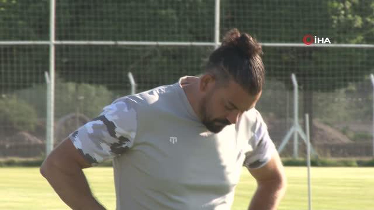 Sivasspor\'da yeni sezon hazırlıkları başladı, Servet Çetin ilk antrenmanına çıktı