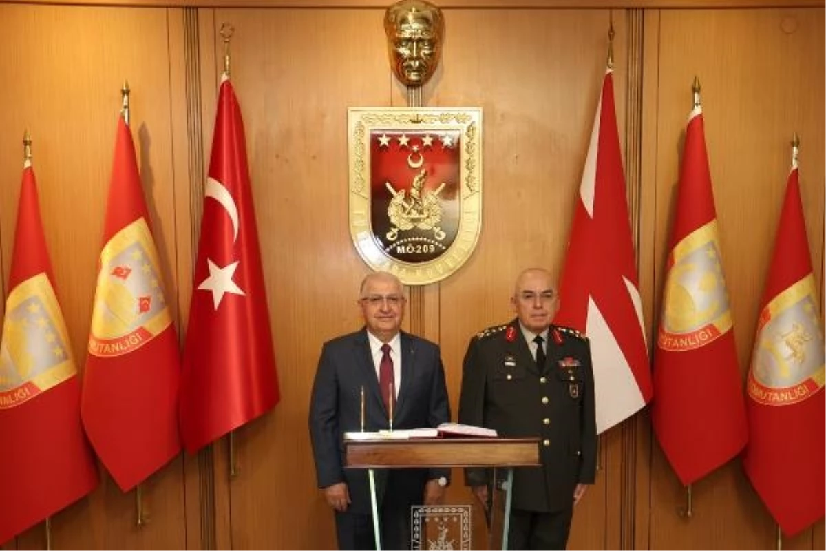 Milli Savunma Bakanı Yaşar Güler, Kuvvet Komutanlıklarını Ziyaret Etti