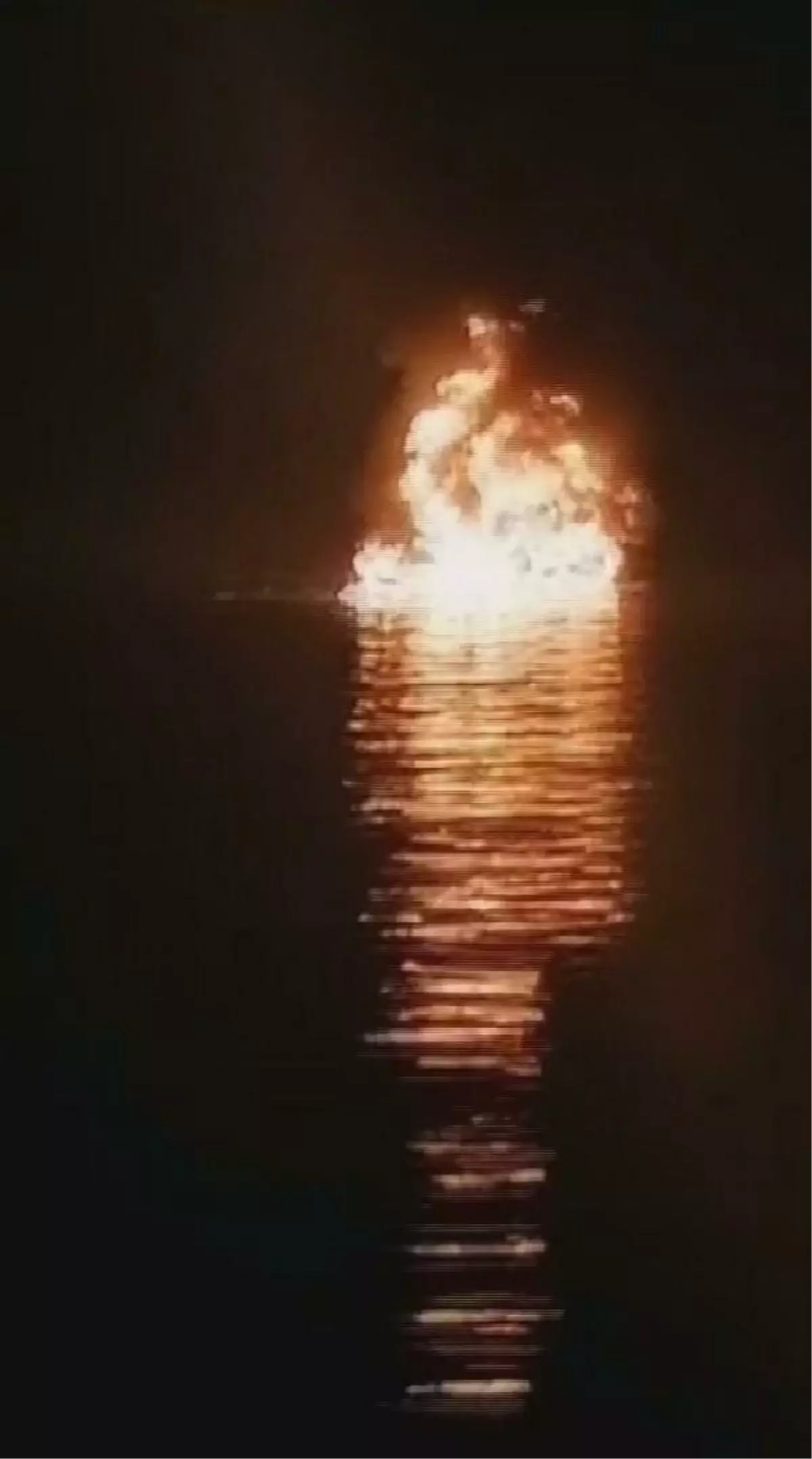 Bodrum\'da lastik bot patladı: 2 kişi yaralandı