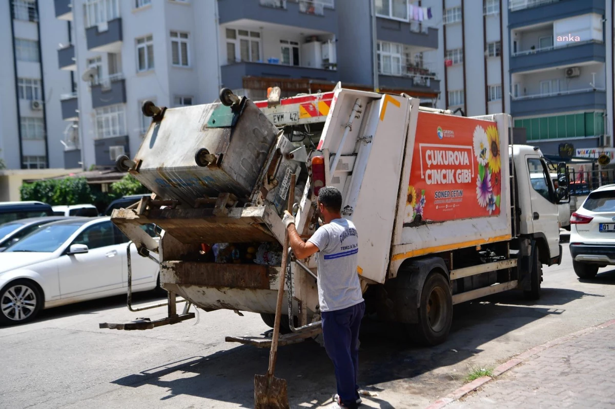 Çukurova Belediyesi, Çöp Konteynerlerini İlaçlı Suyla Temizliyor