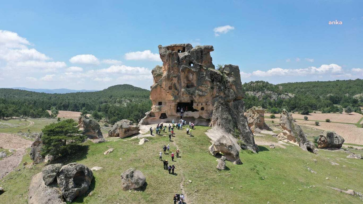 Eskişehir Büyükşehir Belediyesi \'Frig Yolu\' Paneli Düzenliyor