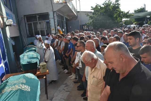 Katliam gibi kazaya sebep olan sürücü, aracını başka bir yere park edip tekrar olay yerine gelmiş