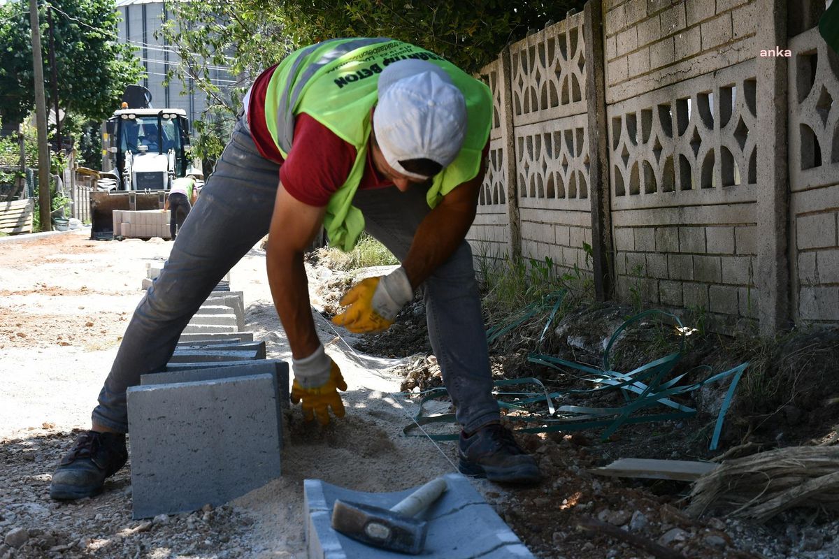 Lüleburgaz Belediyesi Sokak ve Caddeleri Yeniliyor