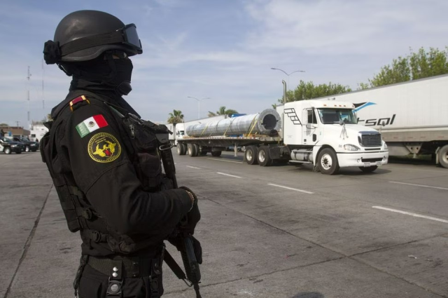 Meksika'da 2'si kadın 6 kişinin cesedi bulundu