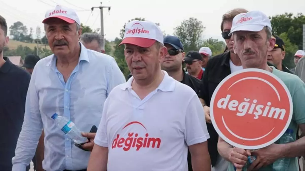 Bolu Belediye Başkanı Tanju Özcan, \'Değişim ve Adalet\' yürüyüşüne devam ediyor