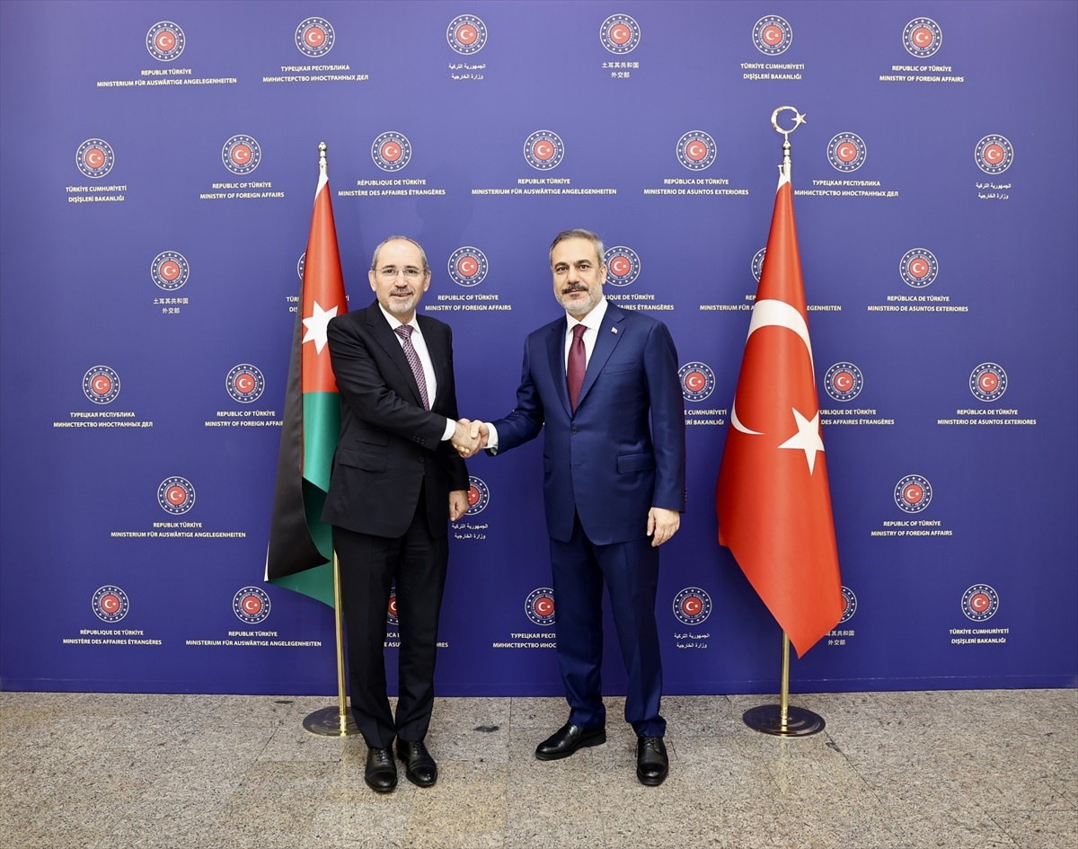 Ürdün Dışişleri Bakanı İsrail\'in Cenin saldırılarını kınadı