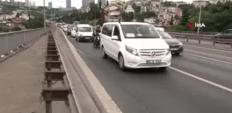 15 Temmuz Şehitler Köprüsü'nde feci kaza: Motosikletli hayatını kaybetti