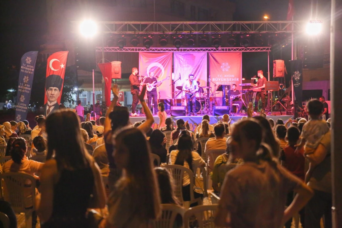 Aydın Büyükşehir Belediyesi Konservatuvarı Atça\'da Konser Verdi