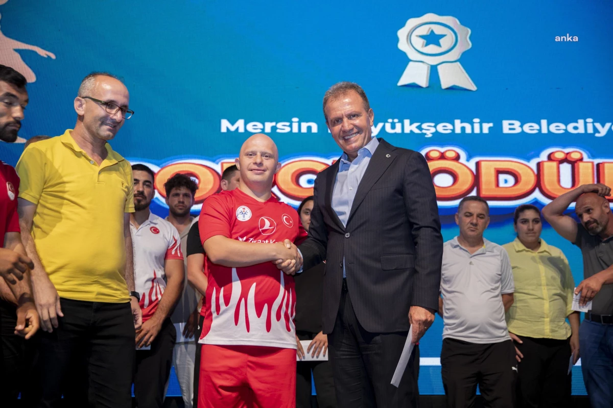 Mersin Büyükşehir\'den 164 Başarılı Sporcu ve 108 Antrenöre Toplam 2 Milyon 616 Bin 840 Lira Ödül