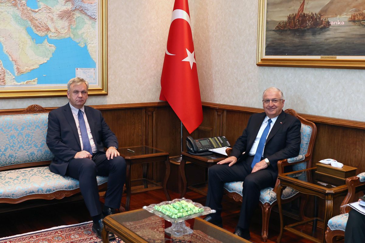 Milli Savunma Bakanı Yaşar Güler, Almanya\'nın Ankara Büyükelçisi Jurgen Schulz\'u kabul etti