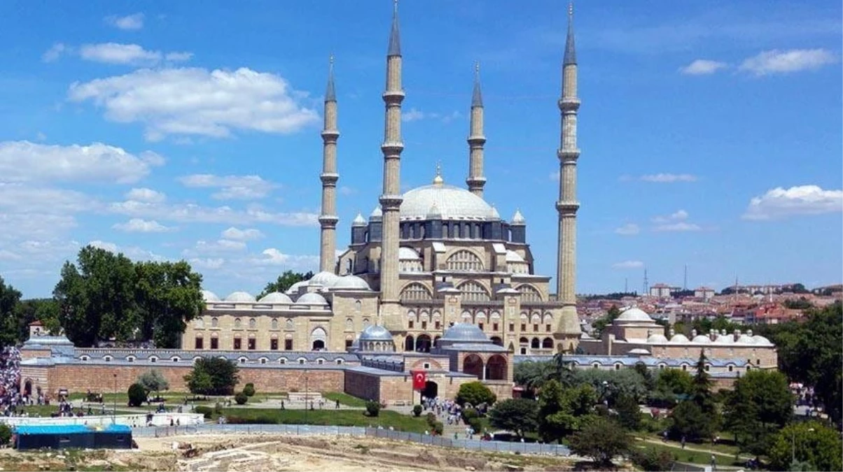 Selimiye Camii\'nin Hikayesi ve Özellikleri