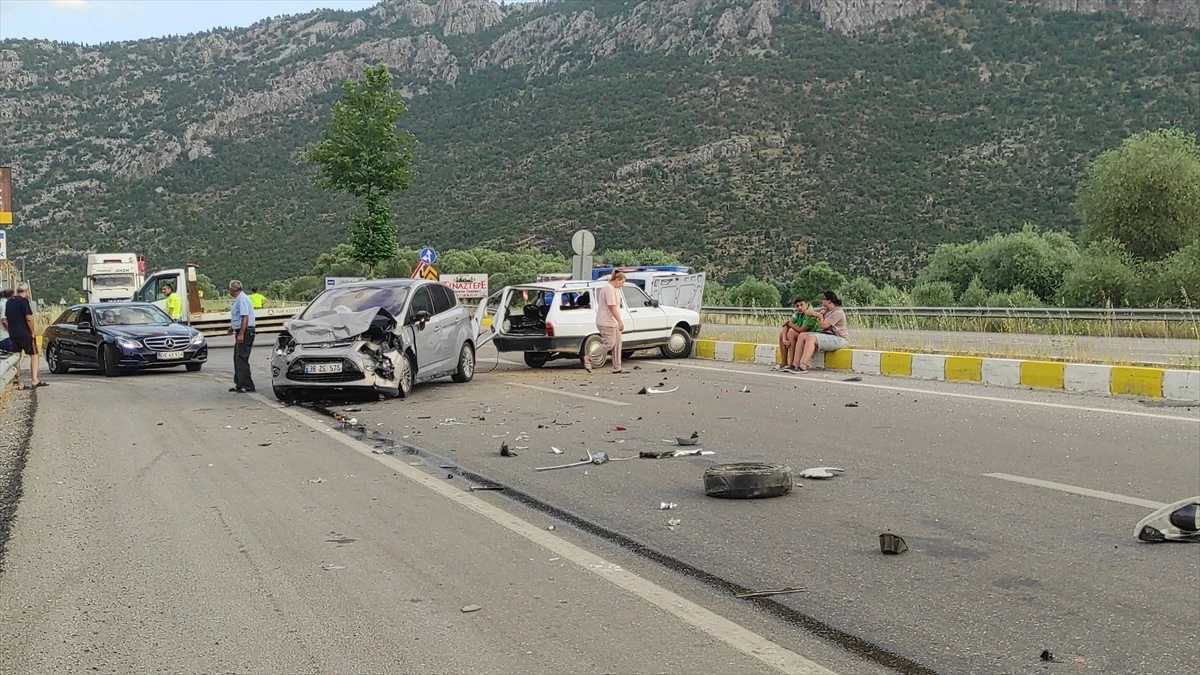Seydişehir\'de trafik kazası: 1 yaralı