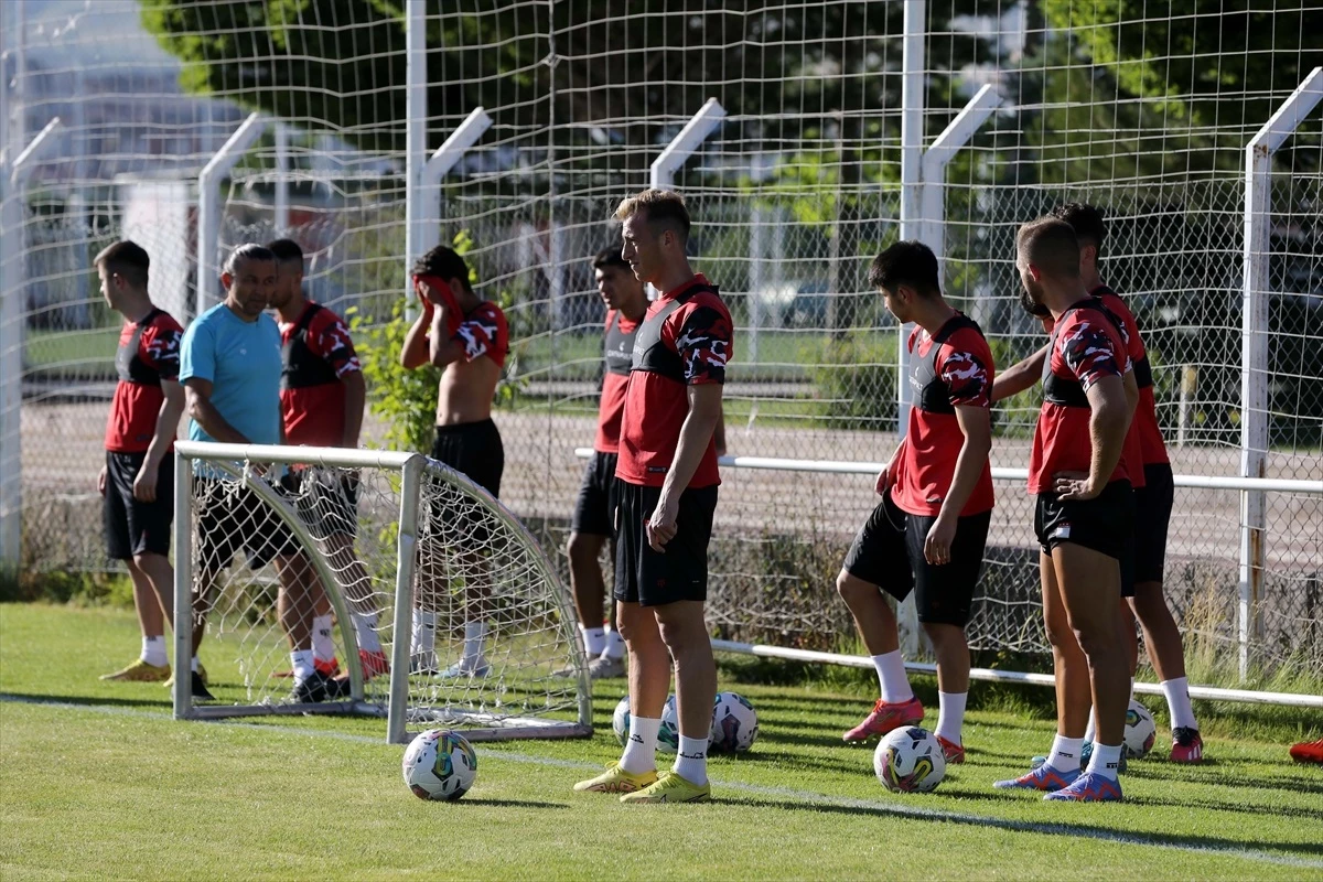 Demir Grup Sivasspor, yeni sezon hazırlıklarına devam ediyor