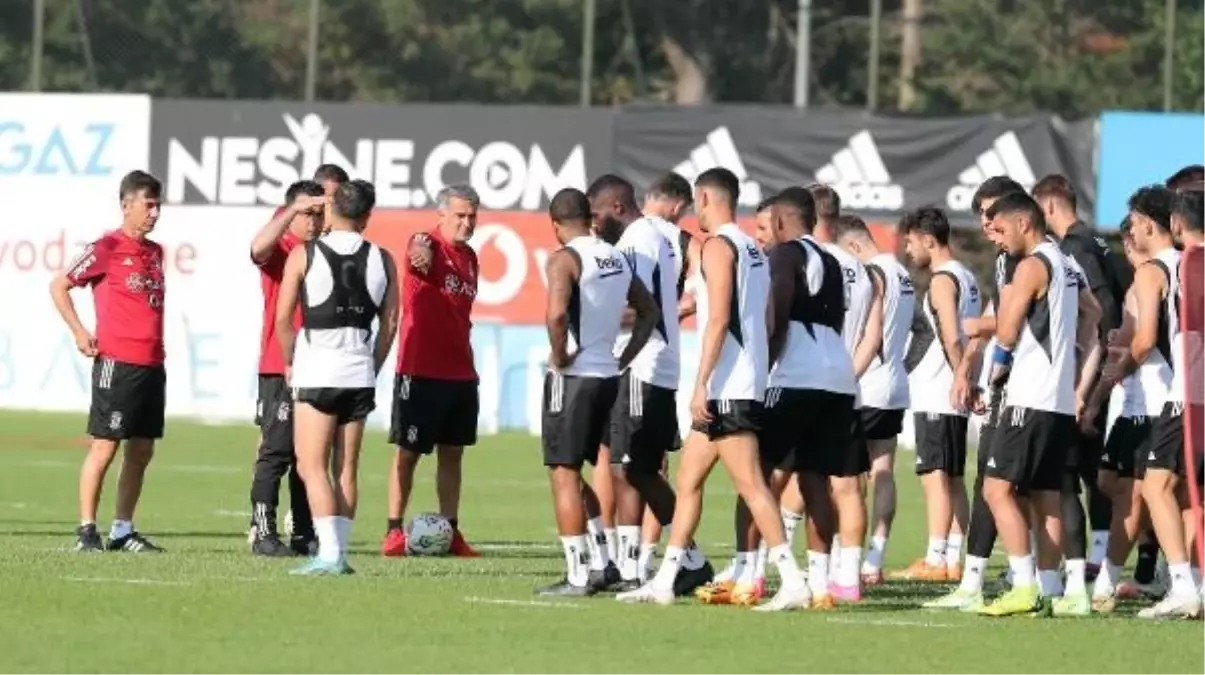 Beşiktaş yeni sezon hazırlıklarına devam ediyor