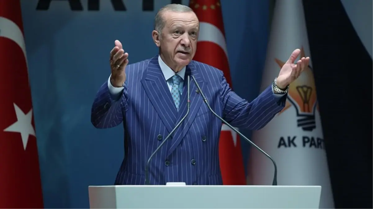 Erdoğan: Partimizin oylarındaki negatif ayrışmanın farkındayız