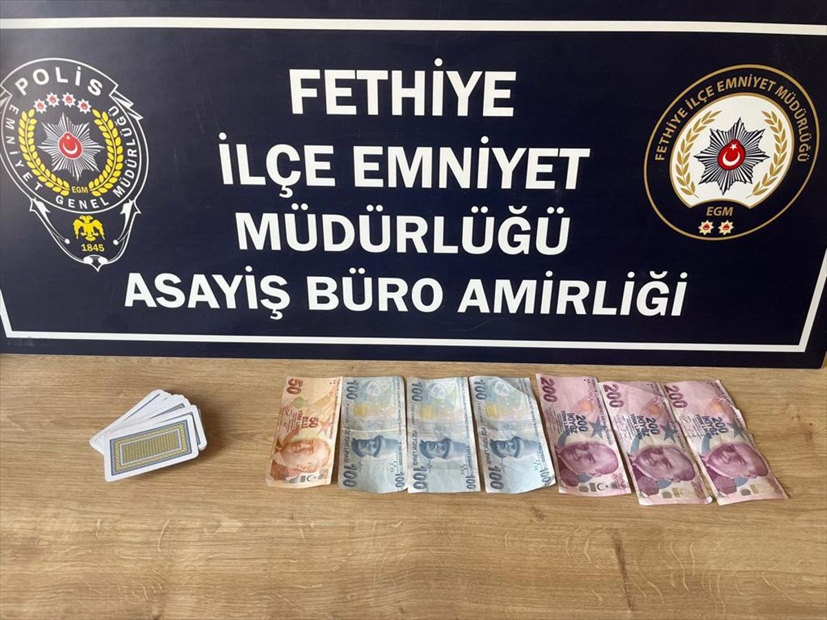 Fethiye\'de Kumar Oynayan 4 Kişiye Ceza
