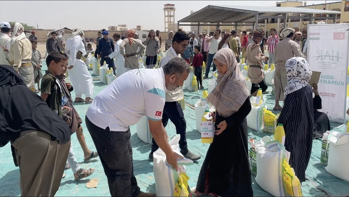 Hak İnsani Yardım Derneği, Yemen\'de 100 Bin Kişiye Temiz Su ve 5 Bin Kişiye Gıda Yardımı Sağladı
