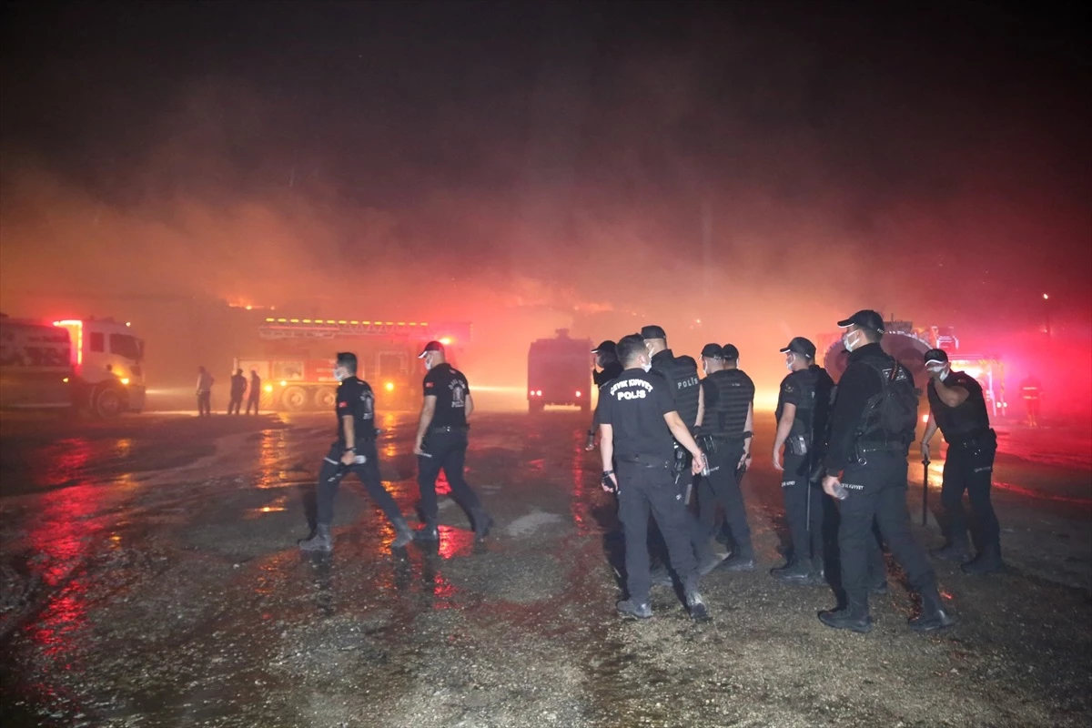 Van İpekyolu ilçesindeki yangın kontrol altına alındı