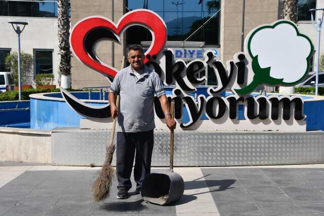 Temizlik işçisinden insanlık dersi! İçerisinde 1 buçuk milyon TL bulunan çantayı sahibine teslim etti