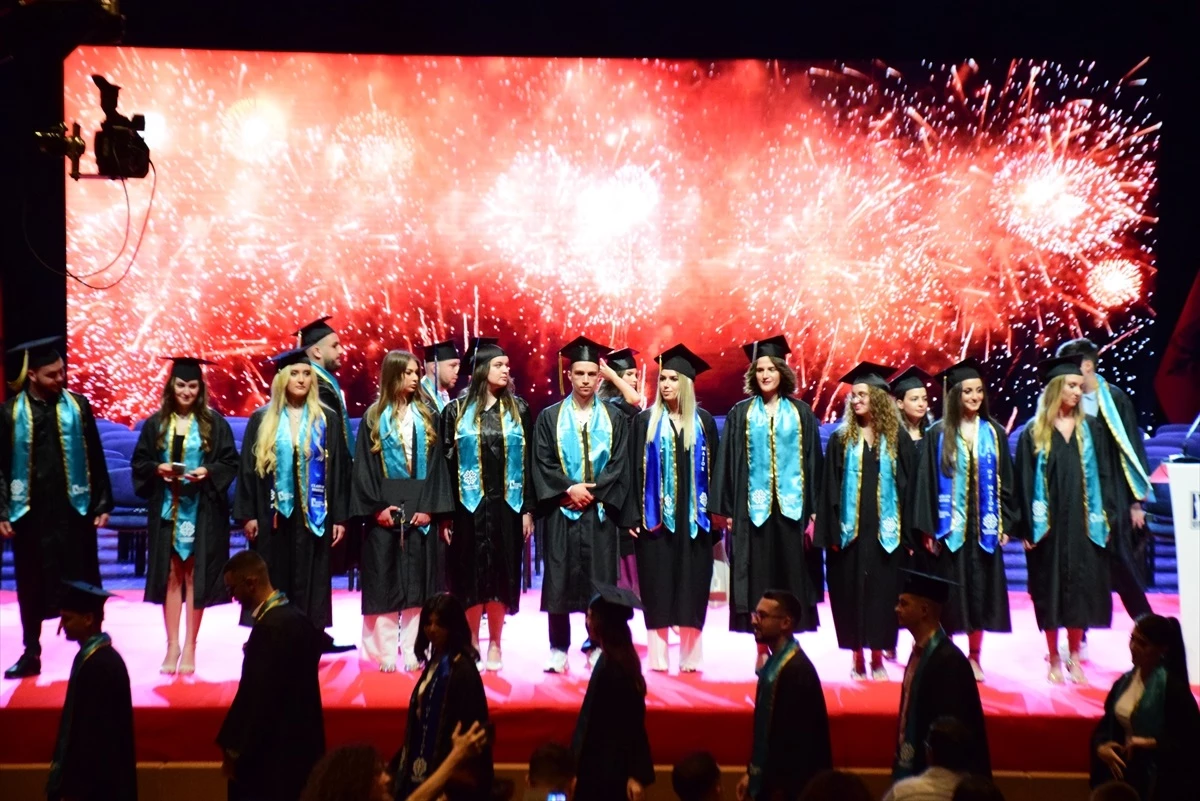 Arnavutluk\'ta Türkiye Maarif Vakfı\'na bağlı üniversitede mezuniyet töreni düzenlendi