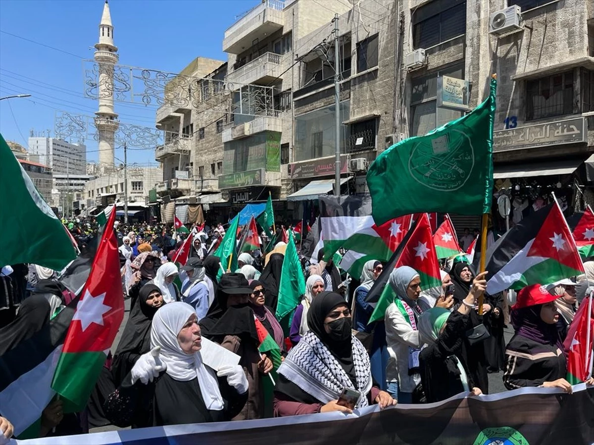 Ürdün\'de Filistin direnişiyle dayanışma gösterisi düzenlendi
