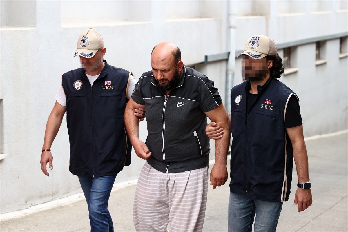 Adana\'da DEAŞ Operasyonu: 3 Yabancı Uyruklu Şüpheli Sınır Dışı Edildi