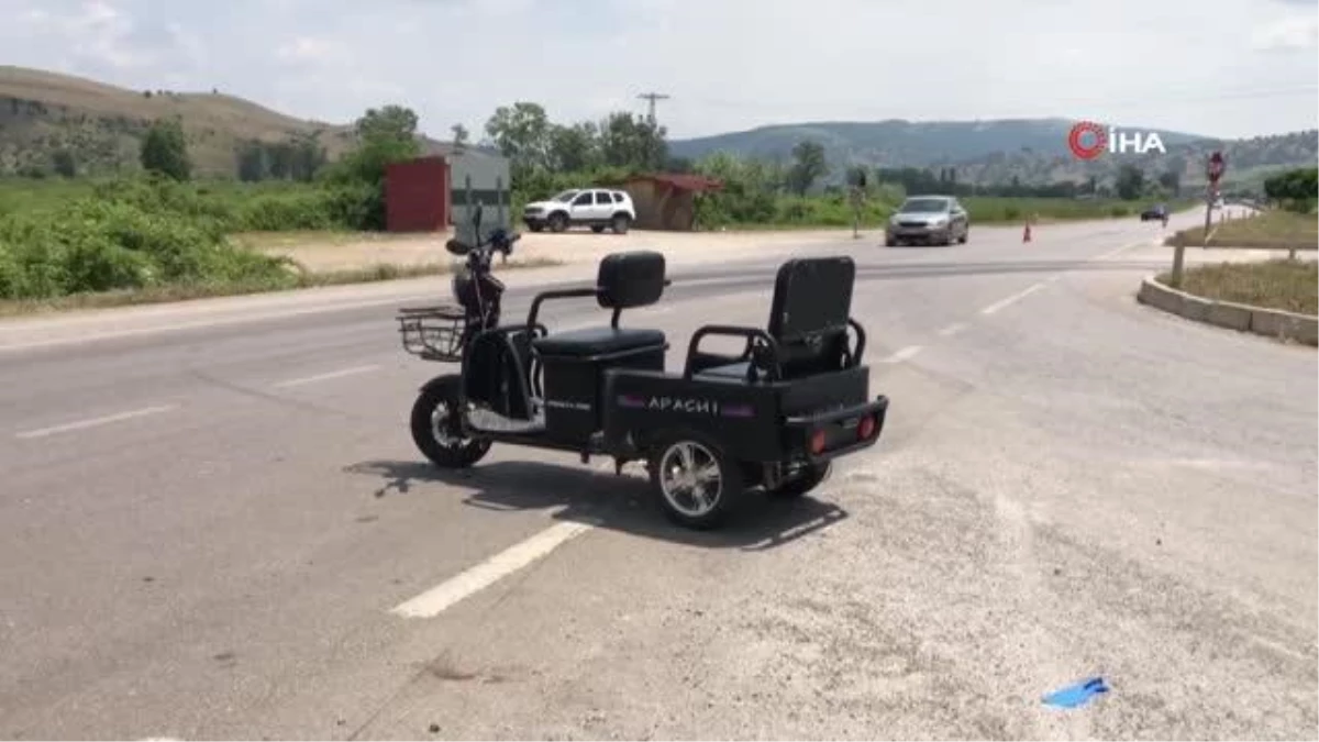 Amasya\'da otomobil elektrikli bisikletle çarpıştı: 5 yaralı