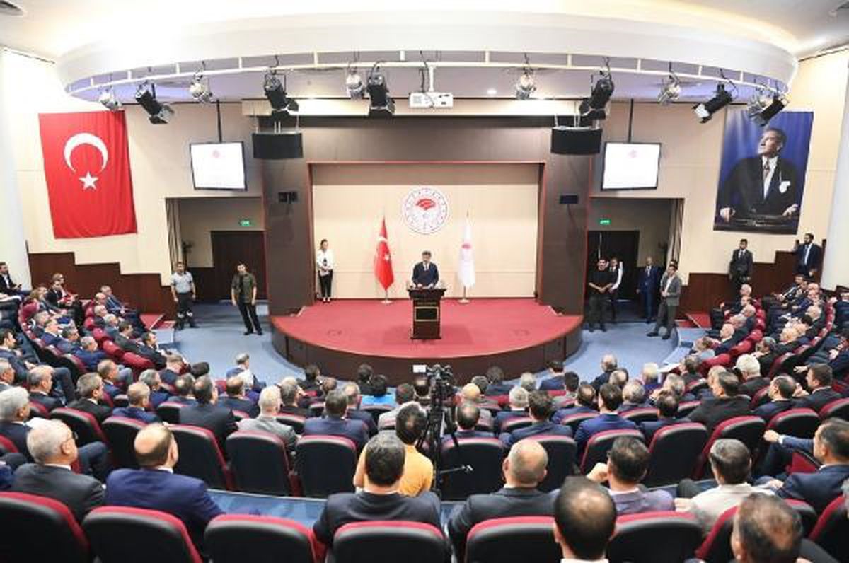 Tarım ve Orman Bakanı Yumaklı, Planlı Üretime Geçme Hedefinde Takvimin İşlemeye Başladığını Açıkladı