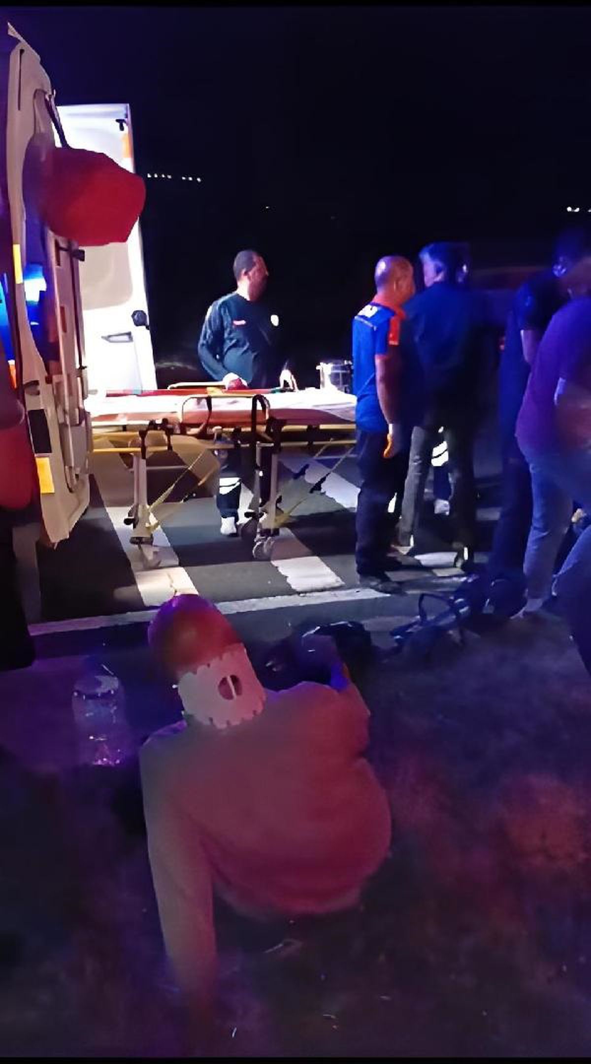 Elazığ\'da Traktöre Arkadan Çarpan Araçta 4 Kişi Yaralandı
