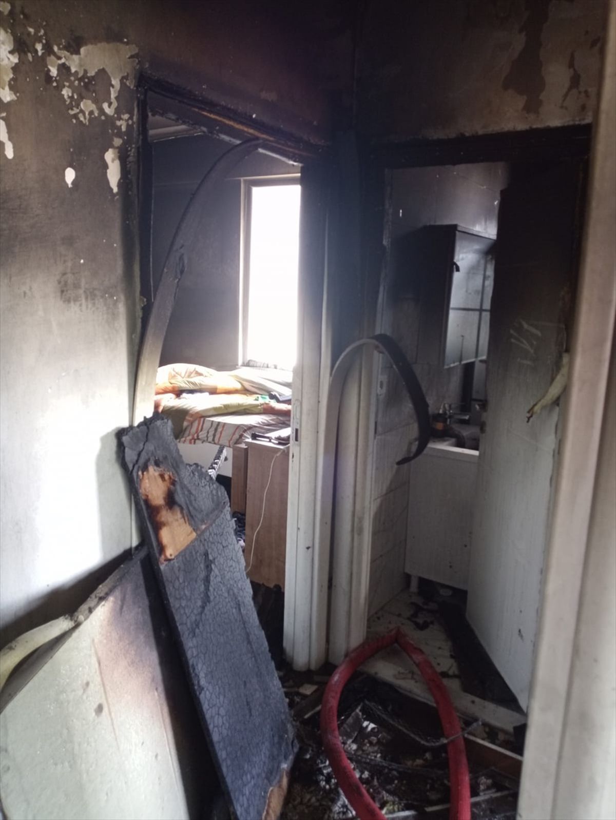 Amasya Merzifon\'da Apartman Dairesinde Yangın Çıktı