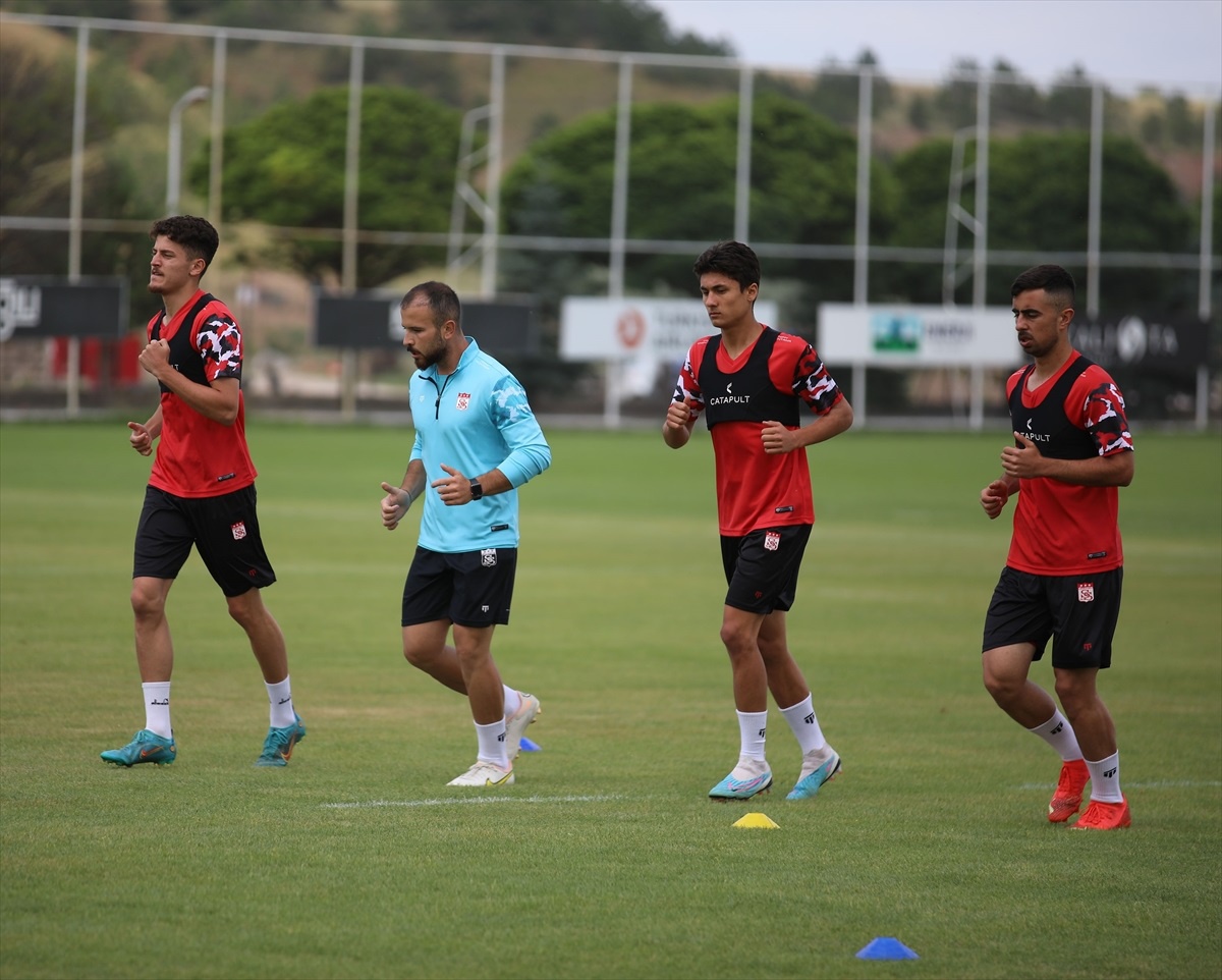 Demir Grup Sivasspor Yeni Sezon Hazırlıklarına Devam Ediyor