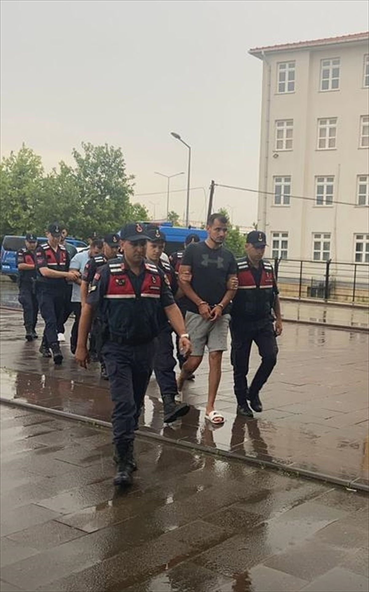 Tekirdağ Ergene\'de 85 düzensiz göçmen yakalandı